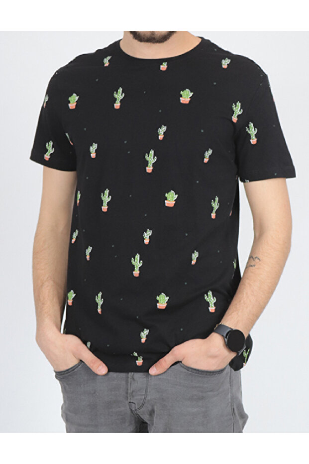 Tricou, Negru
