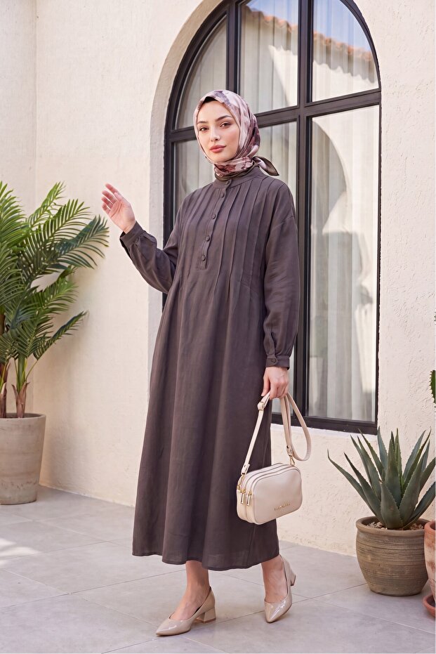 Ribbed Front Half Buttoned Muslin Dress -Brown