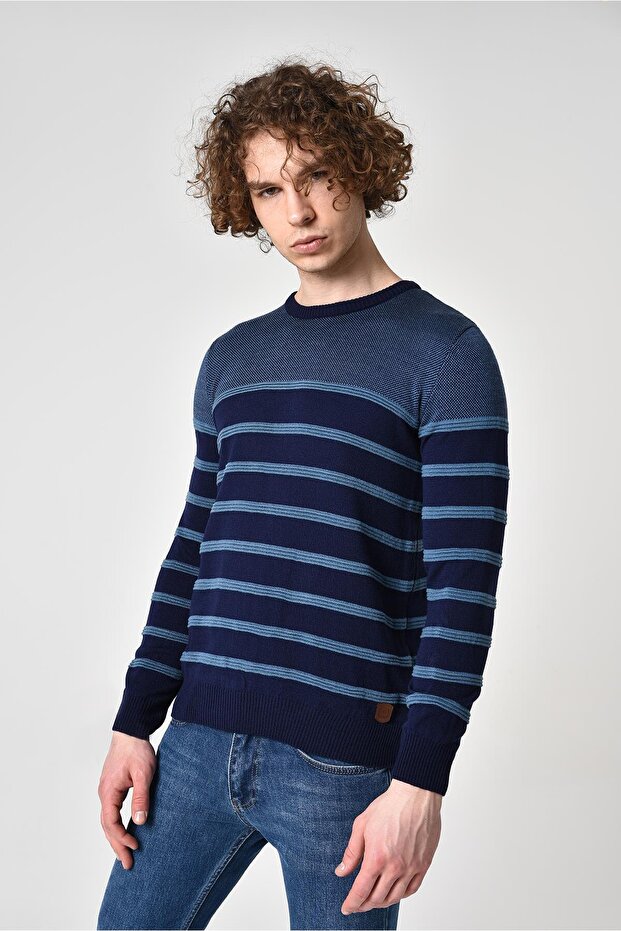 STRIPED SWEATER (E22-5702)