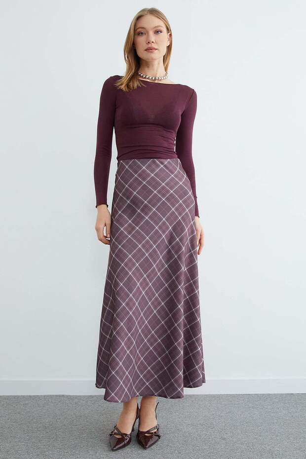 Plaid Patterned Maxi Length Satin Skirt