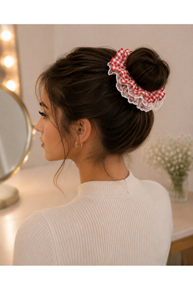 Vintage Lace Detailed Plaid Scrunchie Hair Clip