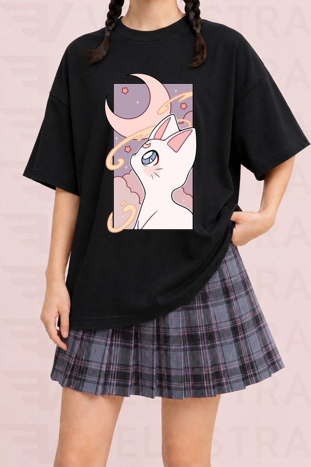 Women's Sailer Moon Cat Printed Oversize Crew Neck Cotton Casual Combed Cotton T-Shirt
