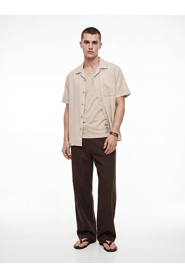 Minimal Printed Sleeveless Cream Undershirt