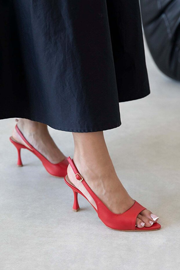 Diana Women's Heeled Leather Sandals Red
