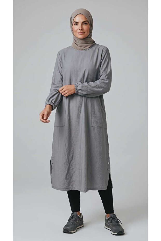 Women's Circular Neck Tunic with Elastic Sleeves and Pockets, Oval Slits