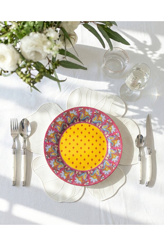 4-Piece White Flora Linen Placemat Set Supla |   Stain Resistant |   Modern Table Decor