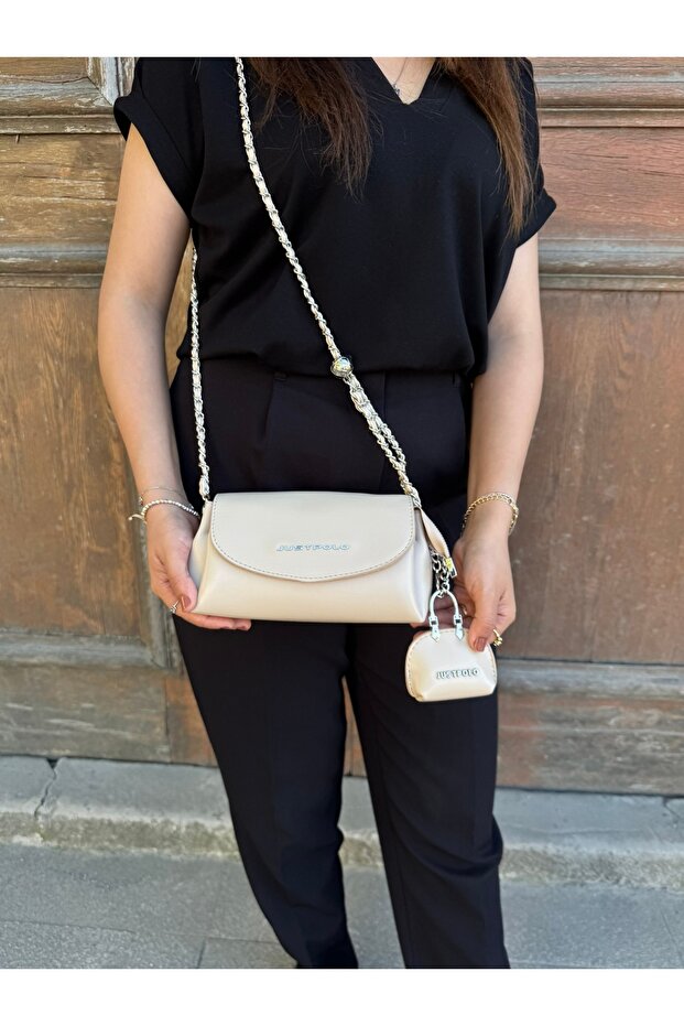 Women's New Season Chain Strap Wallet Stylish Mini Shoulder Bag with Accessories