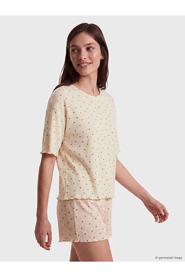 Heart Patterned Women's Pajama Top (S6)