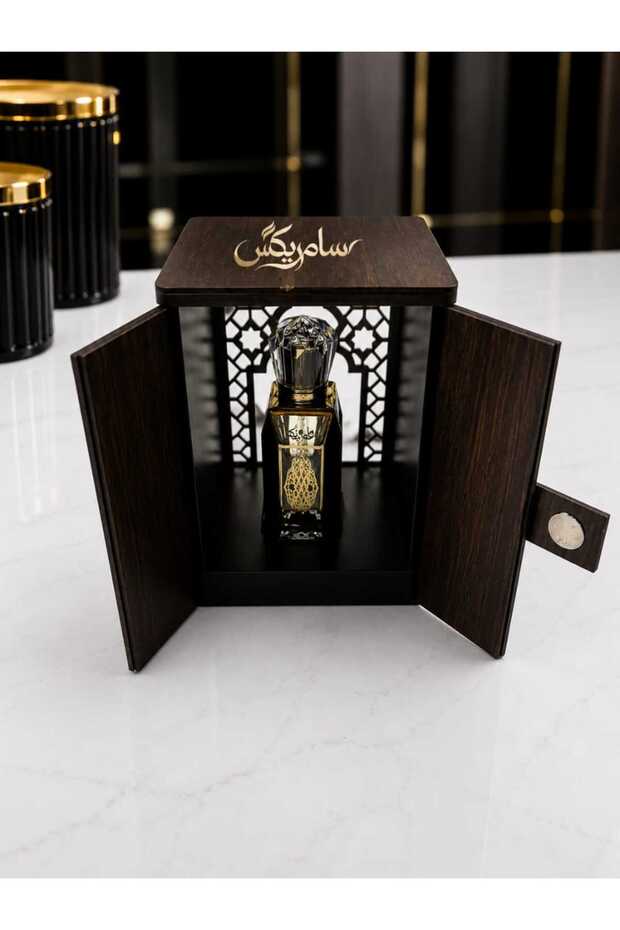 بوكس أماني صندوق خشبي فاخر بتصميم أنيق يحتوي على قارورة عطر 50 مل