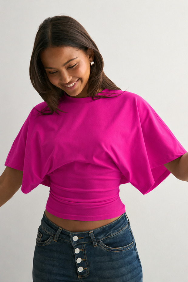 Natural Viscose Blouse with Wide Sleeves and Fitted Waist