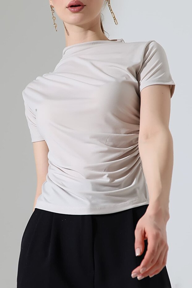 Sandy Fabric Degaje Collar Draped Short Sleeve Women's Blouse