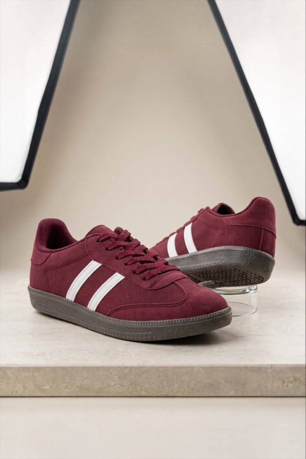 Women's Sports Shoes