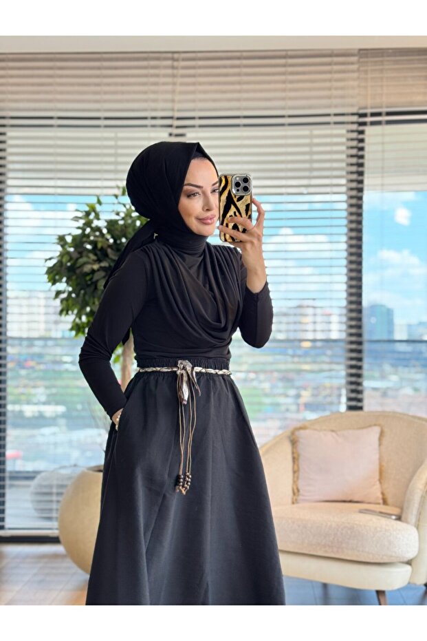 3375 تنورة بتفاصيل حزام باللون الأسود