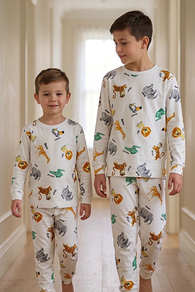 Boy's 100% Cotton Single Jersey Fabric Long Sleeve Seasonal Pajama Set