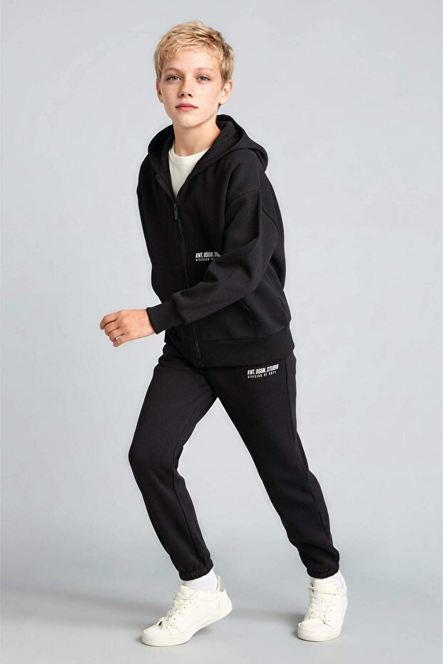 Regular Fit Slogan Printed Thick Fabric Trousers for Boys H9685A826Wn