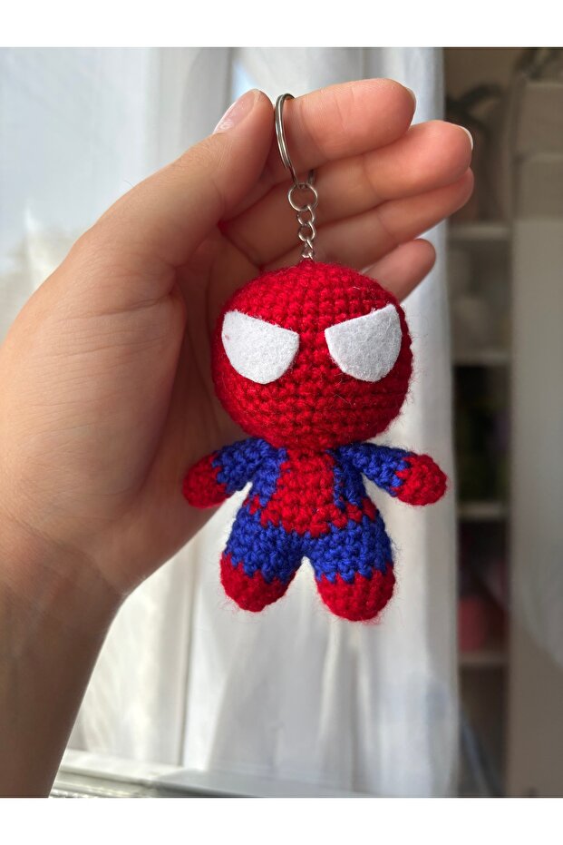 Örgü spiderman anahtarlık