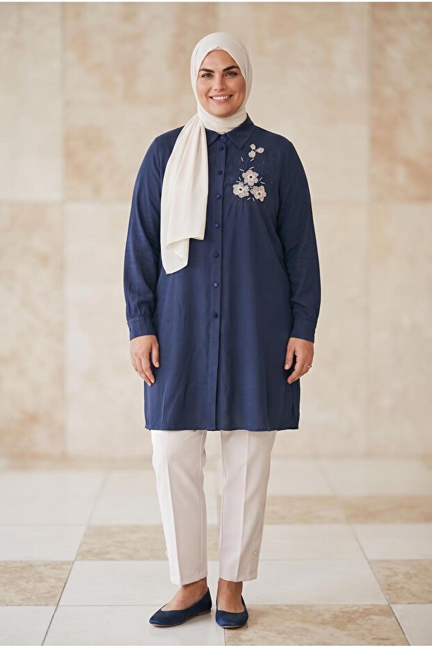 Plus Size Stone and Embroidery Printed Linen Tunic