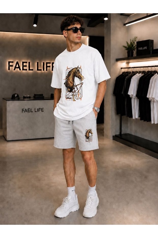 Unisex T-Shirt and Shorts Set with Horse Print
