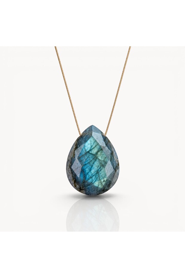 Feelings Collection 100% Natural Labradorite Pendant - the Stone of Inspiration