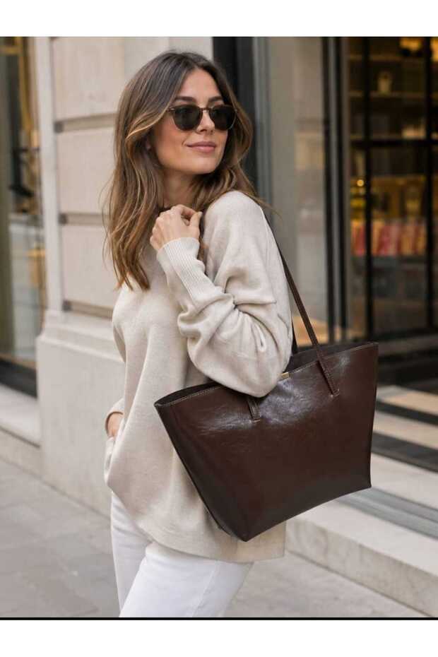 Women's Large Size Shoulder Bag