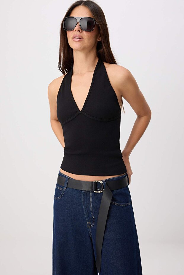 Siyah Fitted/Vücuda Oturan Boyundan Bağlamalı Kolsuz Fitilli Esnek Örme Bluz TWOSS26BZ00763 - 1