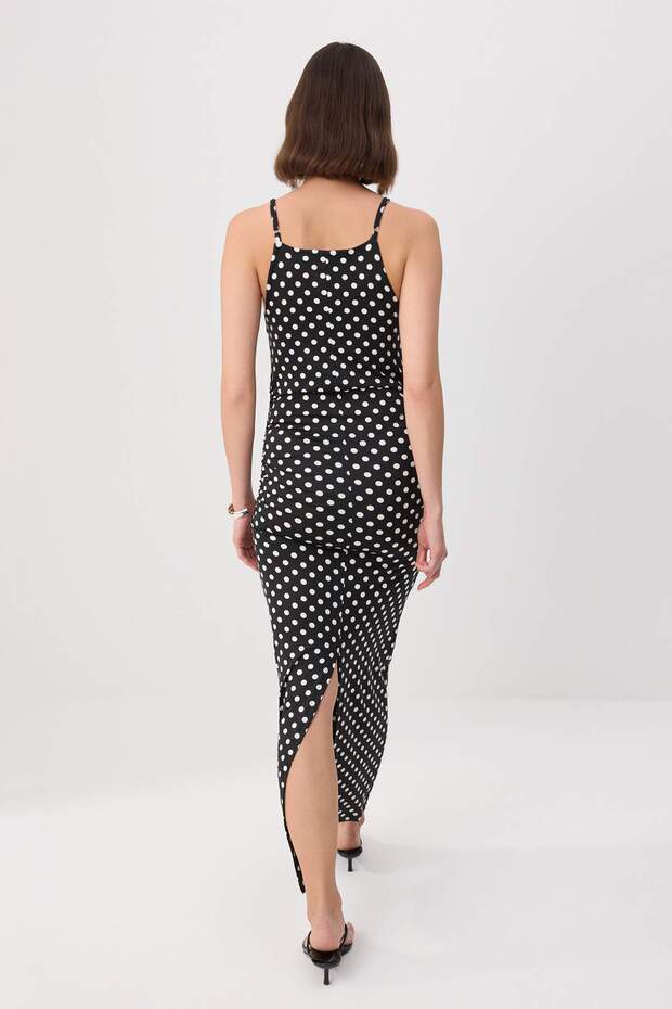 Siyah Puantiyeli Fitted/Vücuda Oturan Halter Yaka Büzgülü Midi Yumuşak Örme Elbise TWOSS26EL01091 - 4