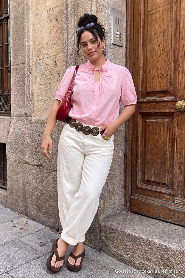 Pembe Kısa Balon Kollu Dik Yaka Büyük Beden Gömlek TBBSS26AX00023