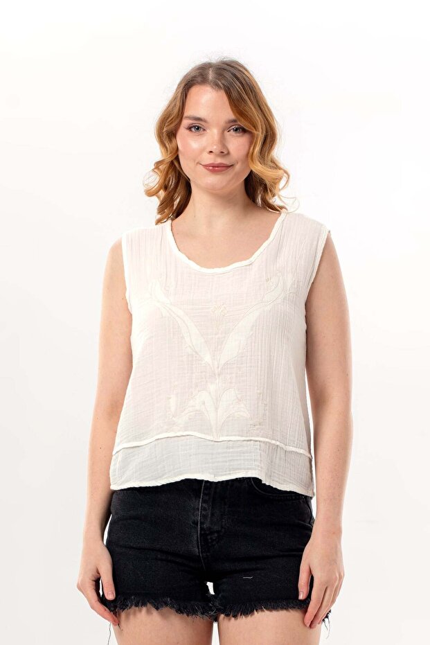 Sleeveless Cunda Crew Neck Summer Embroidered Muslin Blouse Off-White Krkbyz