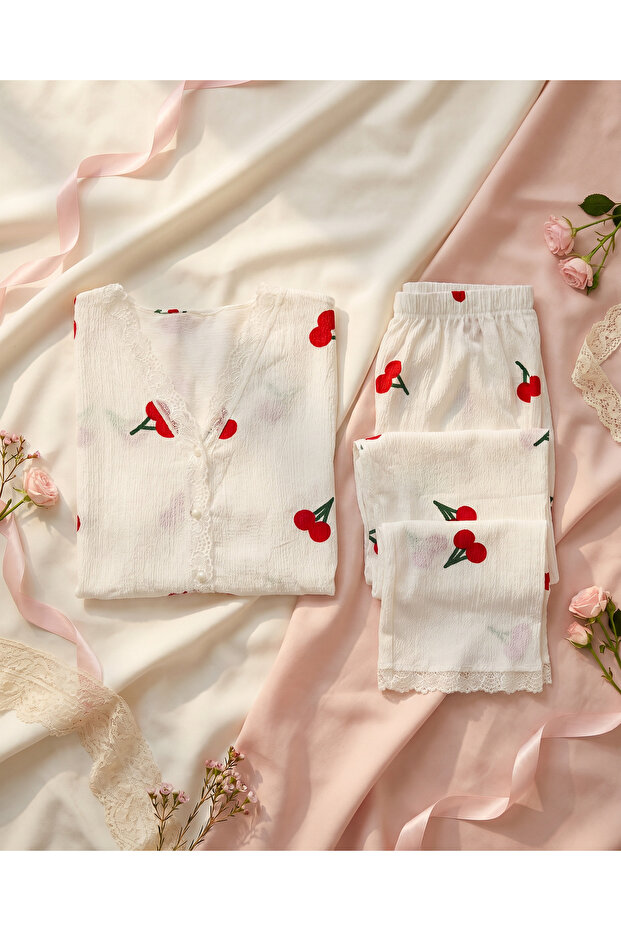 طقم بيجامة صيفي نسائي من White Cherry منقوش مزين بأزرار رفيعة وطويلة