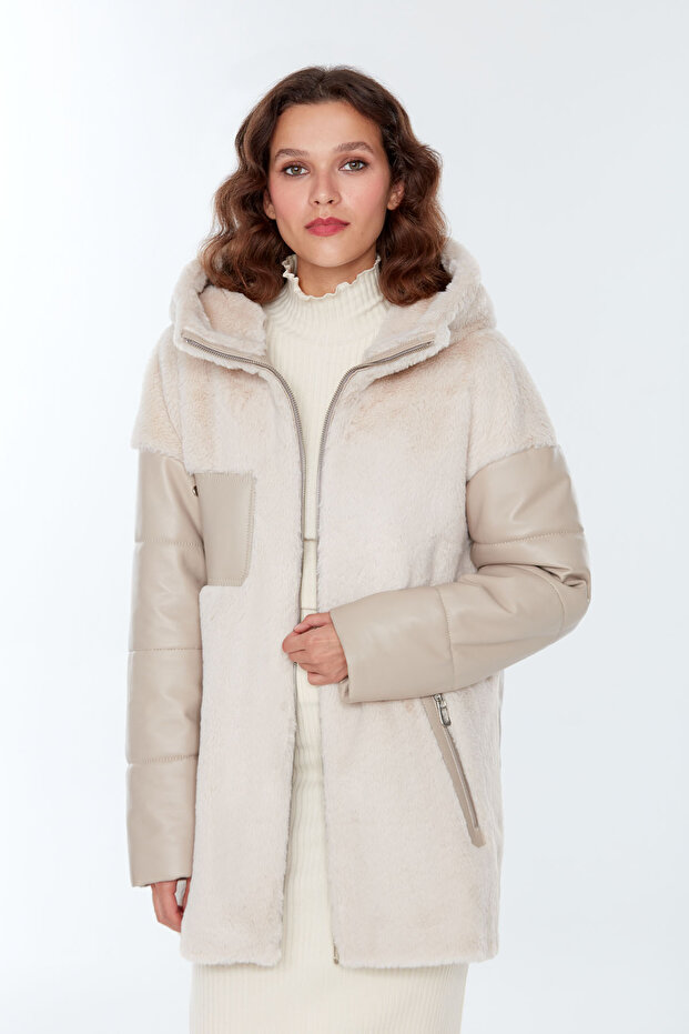 Chamonix Women's Beige Hooded Teddy Leather Coat 22Wgd5033Ff