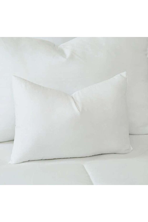 Room Essential Cushion Filler 30x45cm-white