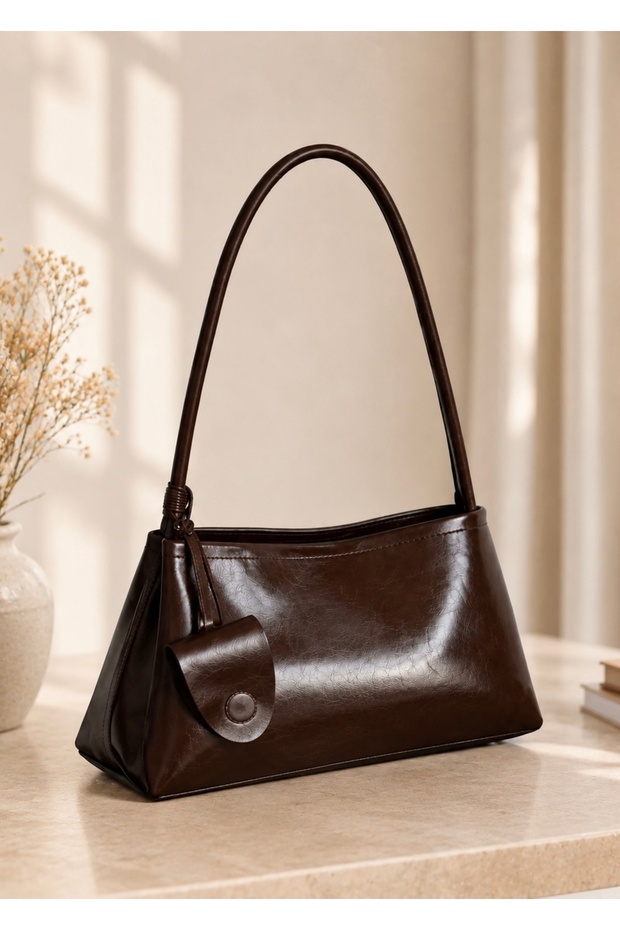 Aura Brown Glasses with Hanging Apparatus Long Strappy Hand and Shoulder Women's Bag Si