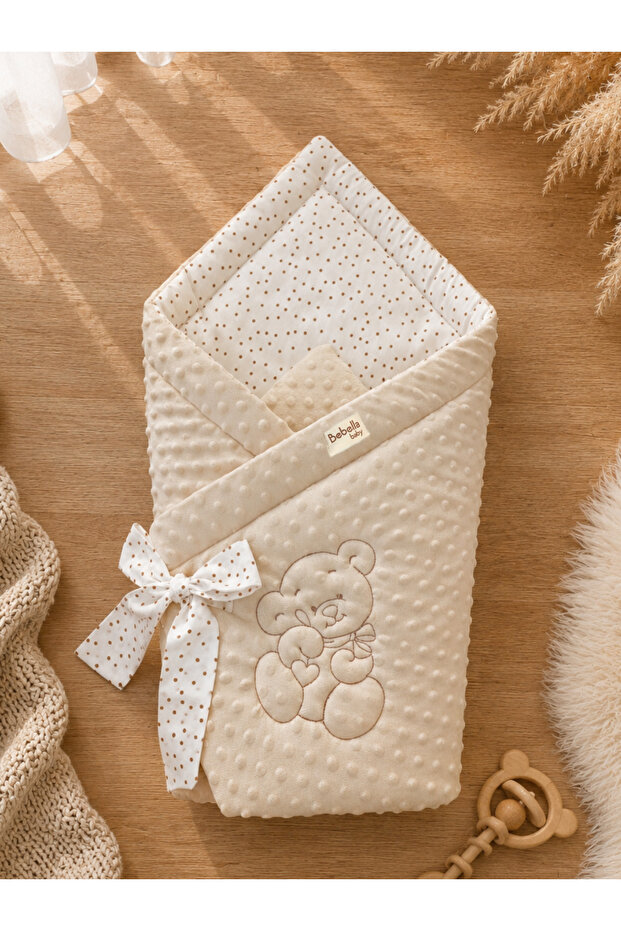 Beige Baby Blanket & Swaddle with Teddy Bear Embroidery, Newborn Hospital Outfit/Quilt