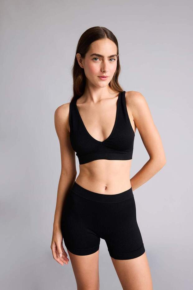 Ribbed Elastic Waist Black Seamless Boxer I0628Ax26Hs