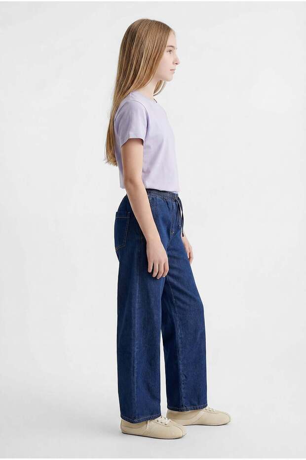 Girl's Basic T-shirt - 2