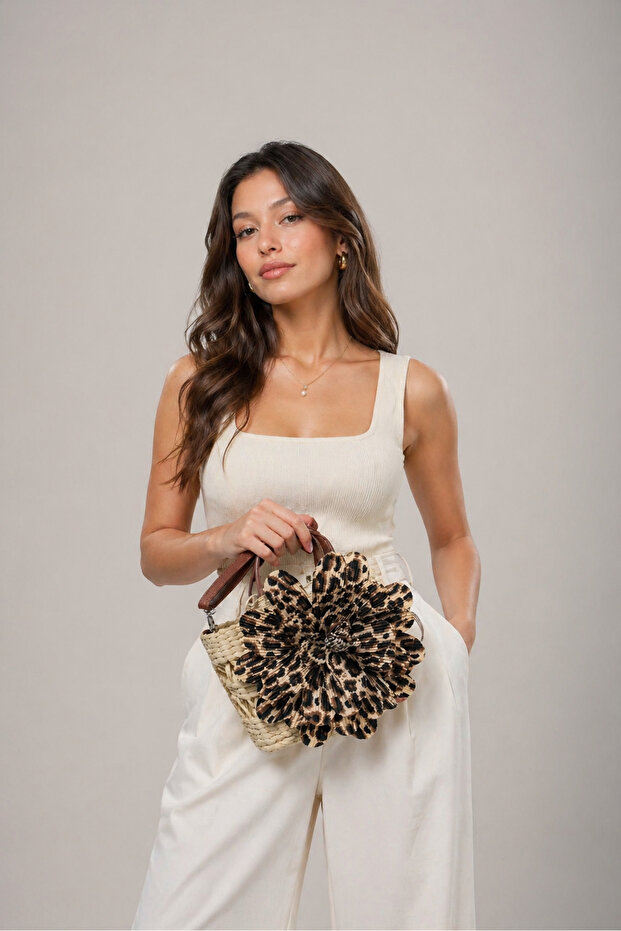 Women's Leopard Patterned Straw Bag with Floral Detail 20X17X7