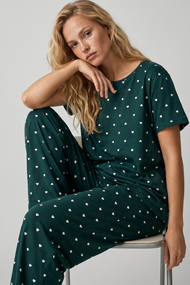 Green White Heart Score Pattern Cotton Knitted Pajamas Set 8025
