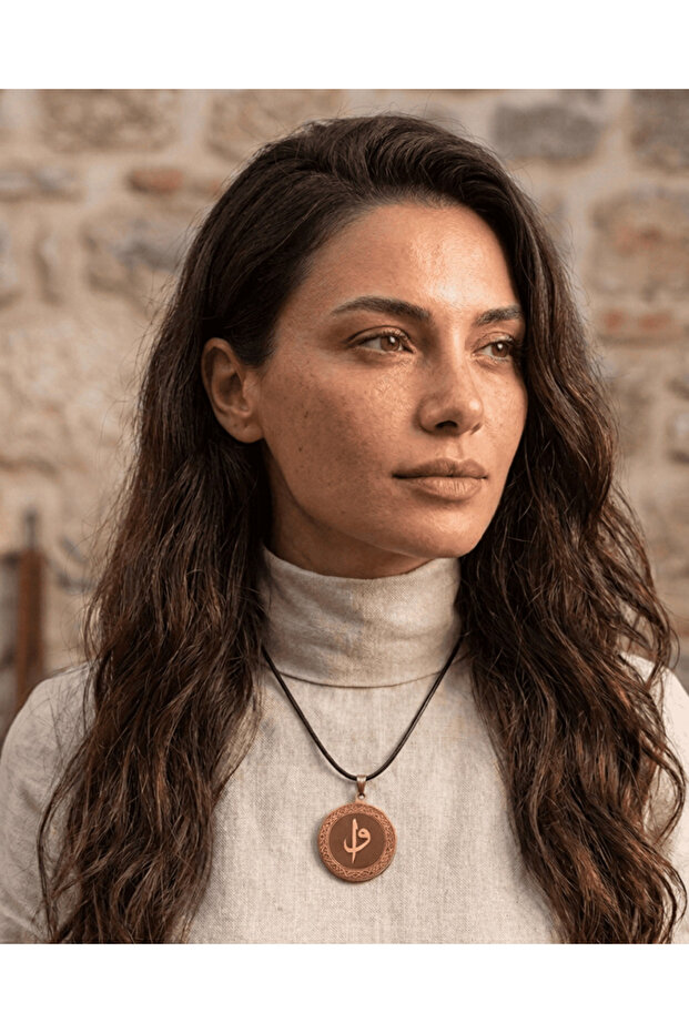 💎 Premium Handcrafted Natural Copper Tip Vav Figure Pendant (45 cm) — a Touch of Elegance and Meaning 🔹