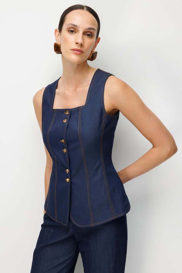 Buttoned Front Square Neck Blouse - 3