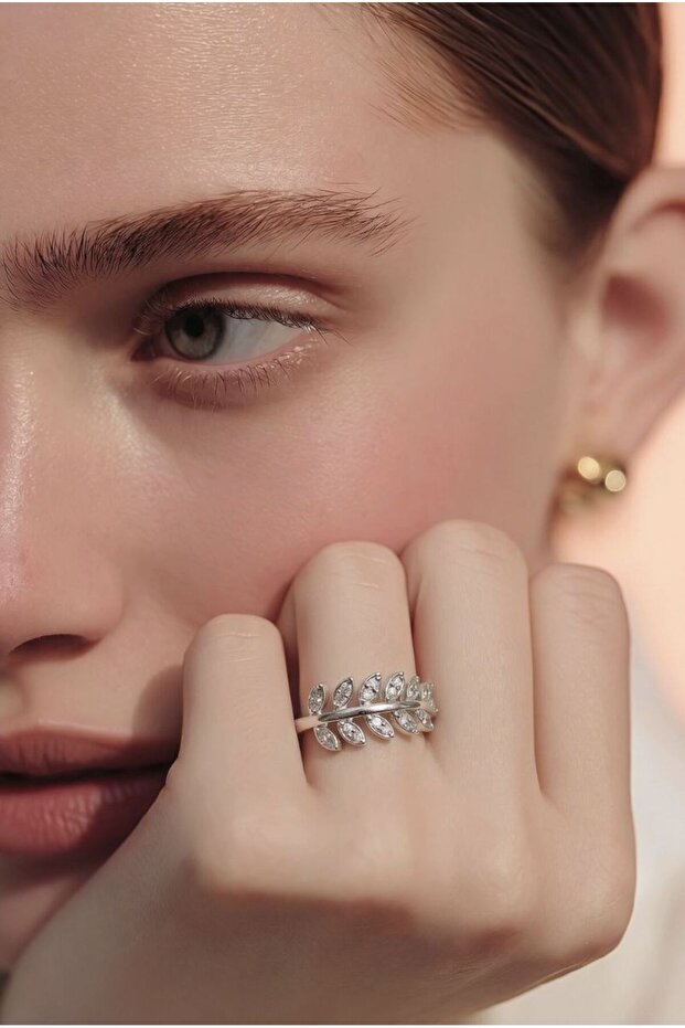 Figured Special Design Stone Adjustable Ring