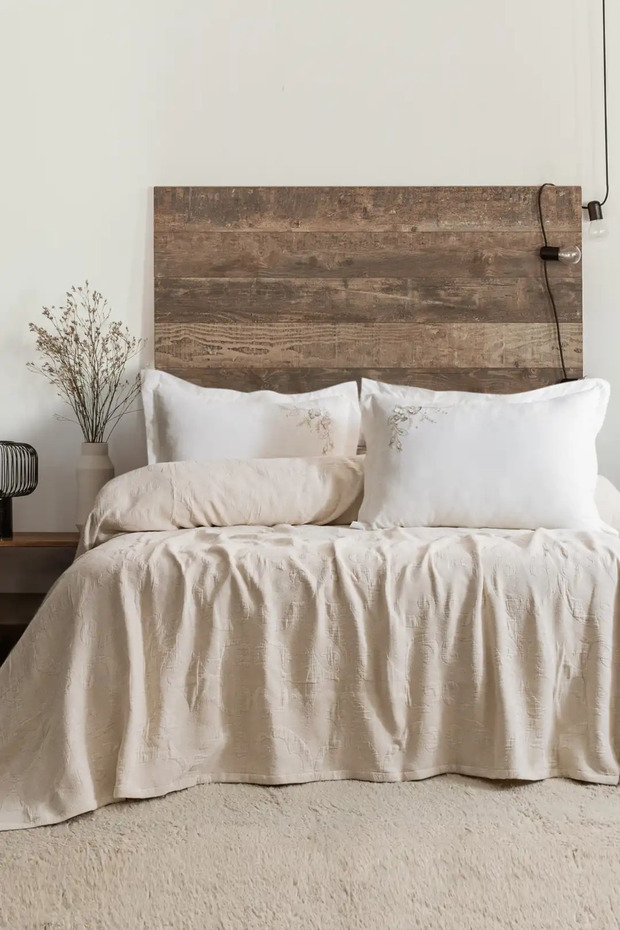 Bedspread Set Double Size Derek Beige