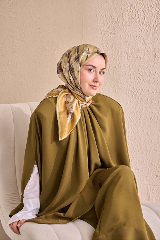 وشاح تيفيل الحريري 11527 - 09 نمط باتيك الخردلي