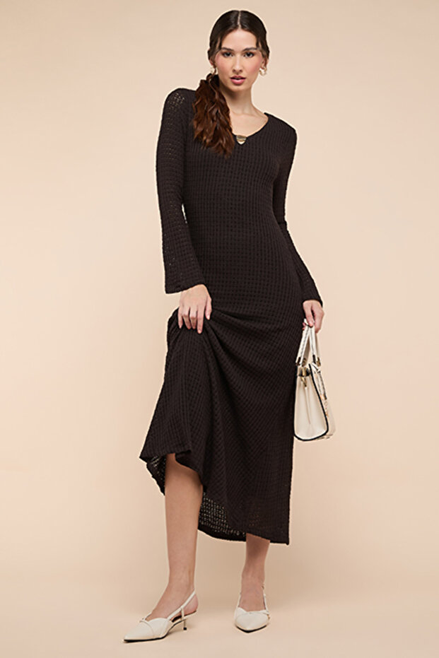 Openwork Midaxi Dress with V-Neck and Flared Sleeves