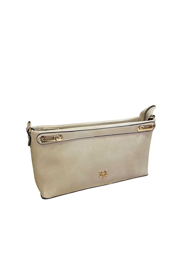 A Great Crossbody Bag with Handgrip in Light Mink