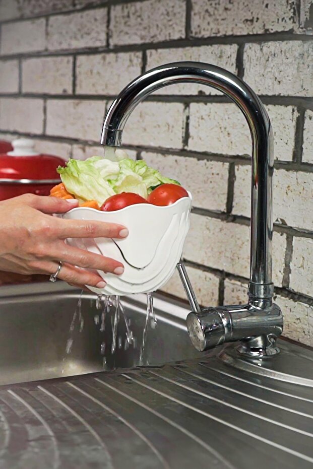 Practical Salad Fruit Slicer & Practical Strainer - 2