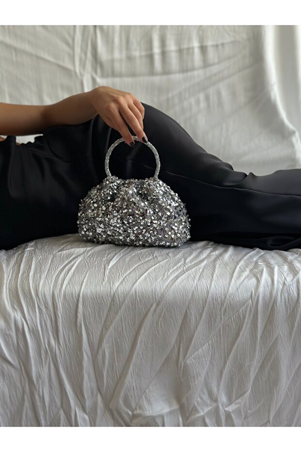 Silver Sequined Portfolio Evening Dress Clutch Bag