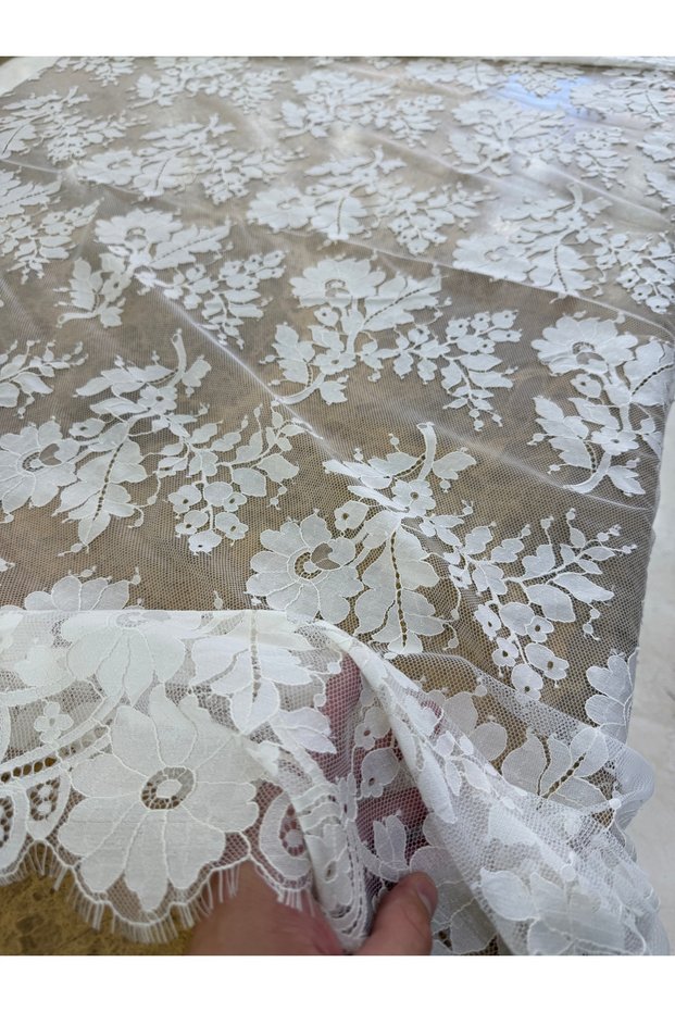 Meter Coupon Cordone Lace Fabric - Evening Dress and Wedding Dress Fabric with Eyelash Detail