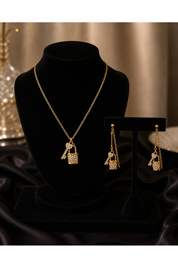 Golden Promise Lock & Key Set