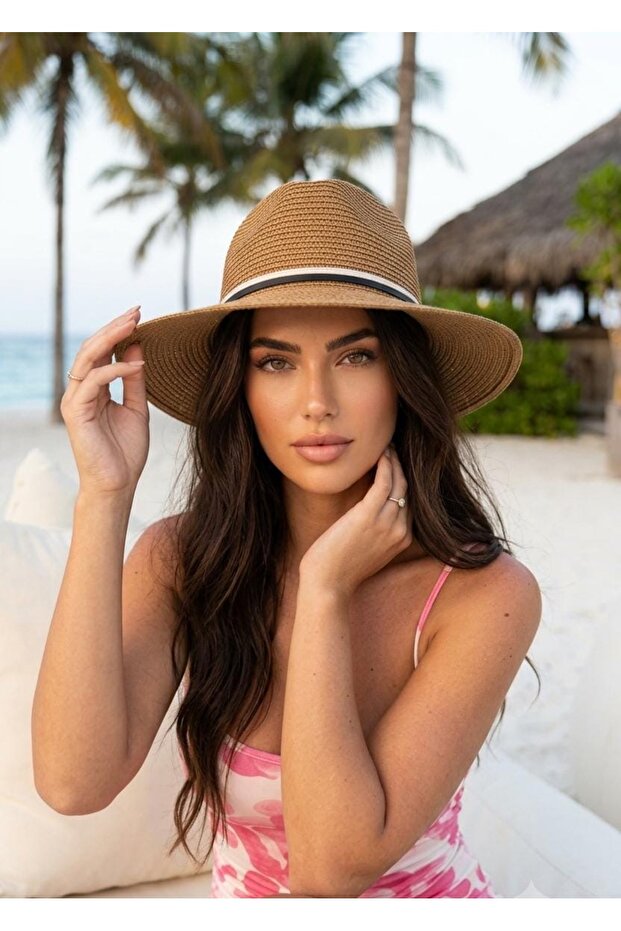 Women's Straw Hat with Flower Accessories