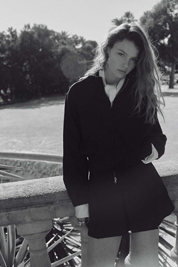 Bomber jacket